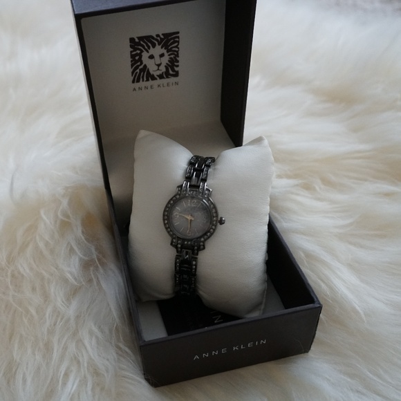 New&Authentic Anne Klein Women's Watch - Picture 3 of 3
